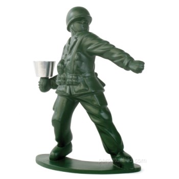For Dad: Soldier Candle Holder 