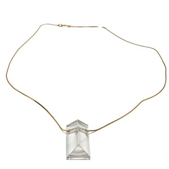 Aesa’s Stella Spectra Pendant