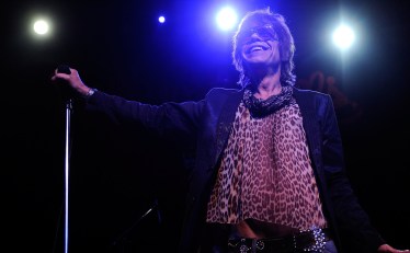 The New York Dolls: A Fix And A Kiss