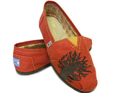 Charlize Theron Teams up with TOMS to Help Kids in South Africa