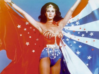 Wonder Woman Saves "Fashion's Night Out"