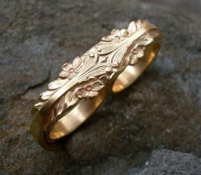 Spooning Fingers Double Knuckle Ring