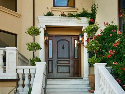 A Private Villa With City Views in Tiburon, CA