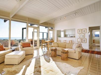 $3,850,000 for a Mid-Century Beachfront Bungalow