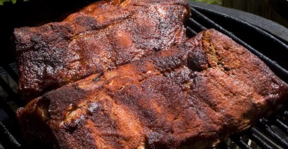 Oooohhhh, ribs. Oooohhhh, ribs.