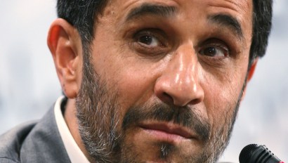 For a guy with his own blog, President Mahmoud Ahmadinejad sure has bad netiquette. For a guy with his own blog, President Mahmoud Ahmadinejad sure has bad netiquette.