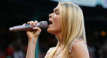 LeAnn Rimes Involved In Auto Accident After Going Public With Eddie Cibrian