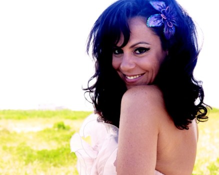 Brazilian Vocalist Bebel Gilberto Pays Tribute to Neil Young at Carnegie Hall
