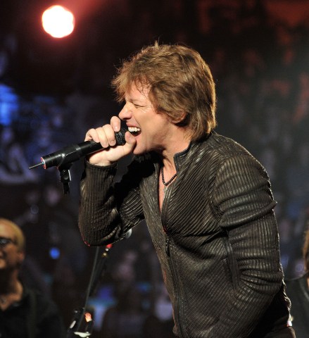 Last Night in NY: Bon Jovi @ MSG, Snooki on Fallon