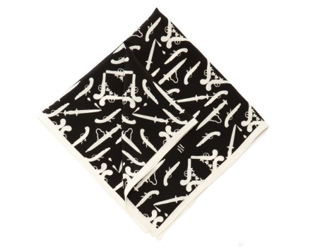 H-H Pistol-and-Dagger Scarf