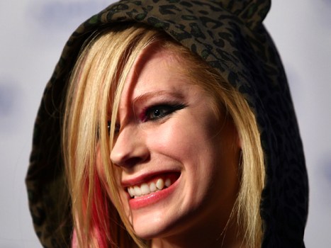 Avril Lavigne Goes Solo With Her Own Clothing Line