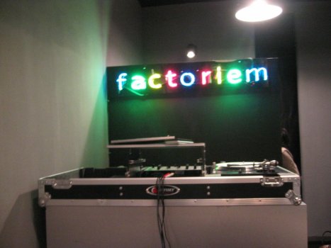 Shopping Ecstasy: Factoriem Boutique