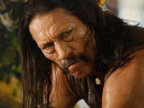 Robert Rodriguez Believes "Machete" Can Be a "Latin James Bond"