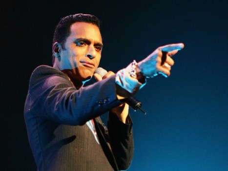 "Latin American Idol" Judge Jon Secada Makes Final Pitch for Howard Stern