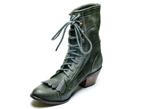 On Sale: The Schwister Boot