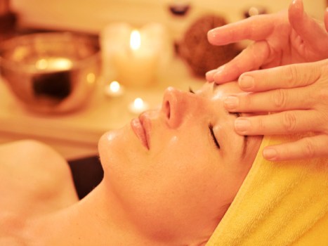 Today: Free 45-Minute Jurlique Facial