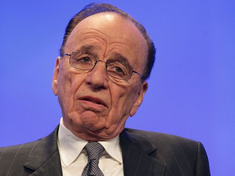 Rupert Murdoch Likened to Modern-Day Pulitzer by Authors