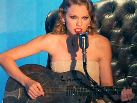 Taylor Swift's Classy, Soulful MTV Peace Offering to Kanye West