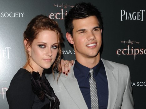 Kristen Stewart and Taylor Lautner Attend the Cinema Society Screening of "The Twilight Saga: Eclipse" 