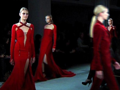 http://media.nbcbayarea.com/images/AltuzarraRunwayFinaleThumb_640x480.jpg