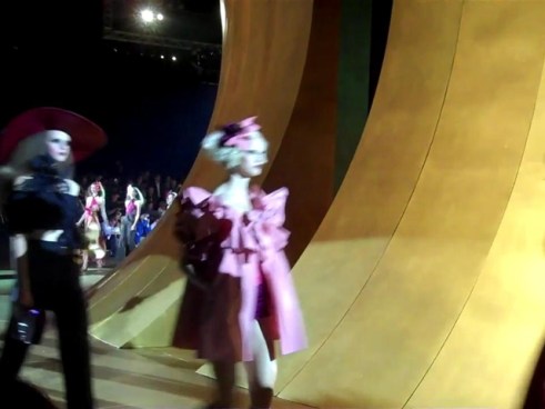http://media.nbcbayarea.com/images/marcjacobsss11finale_640x480.jpg