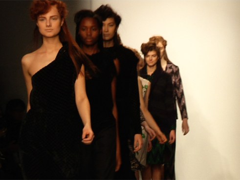 http://media.nbcbayarea.com/images/rachel_comey_runway.jpg