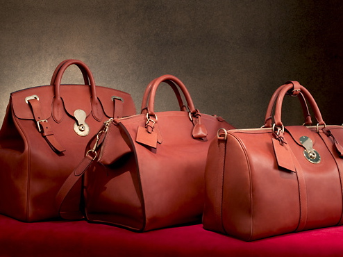 Stylish Luggage Solutions for Chic Weekend Travel