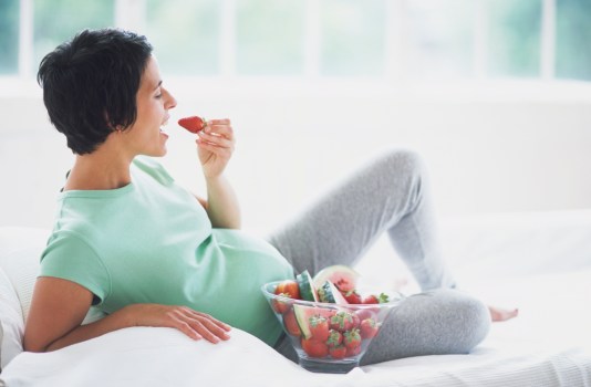 Pregnant Woman's Diet Could Put Baby at Risk for Obesity