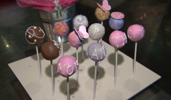 Moms in Charge: Cakepops