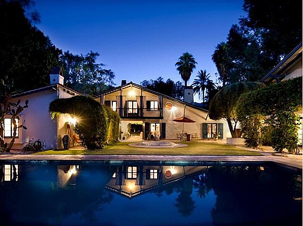 Cary Grant's Old Hollywood Hideaway for $2.995M