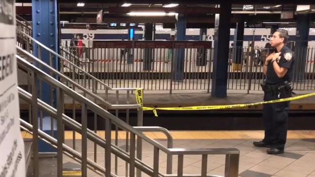 Man stabbed during attempted robbery on subway at Columbus Circle