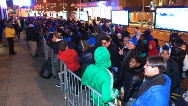 More Retailers Plan to Stay Open for Thanksgiving