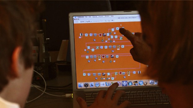 Computer Vision Syndrome, Permanent Vision Damage Not Correlated: Doctor