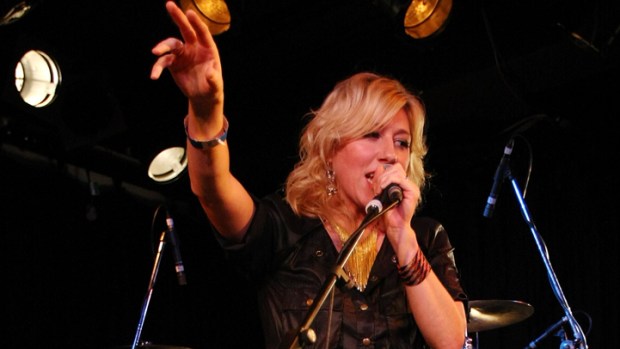 Martha Wainwright, Elvis Perkins Play Charity Noncert Tonight