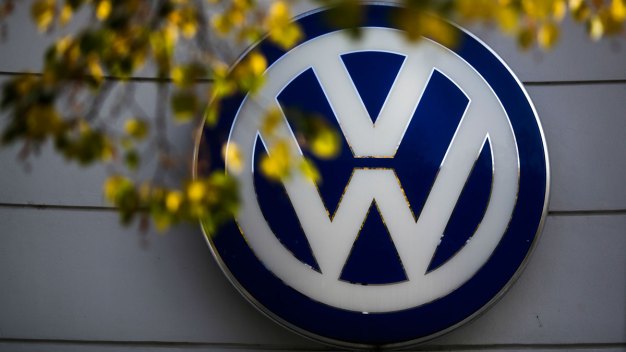 U.S. Sues VW Over Emissions-Cheating Software