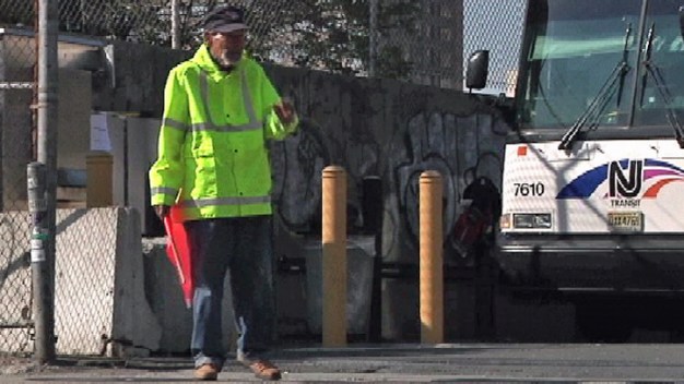 NJ Transit Worker Suspended After NBC 4 NY Report
