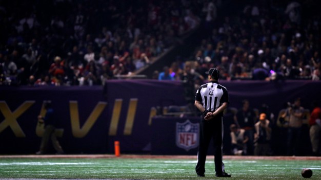 Super Bowl Outage Traced to Faulty Device Blackout
