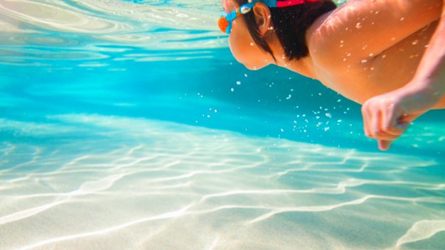 CDC: Fecal Bacteria Common in Swimming Pools