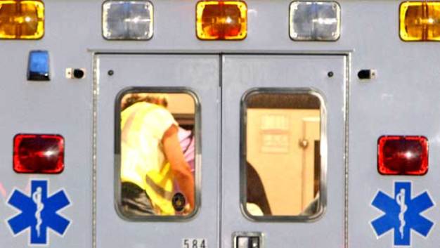 1 Killed, 4 Hurt in Separate Bronx Car Crashes