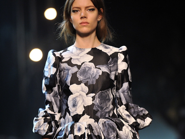 Trend Watch: Dark Fall Florals
