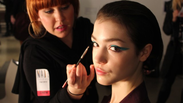 Beauty How-To: Recreate NAHM's Turquoise Cat-Eye