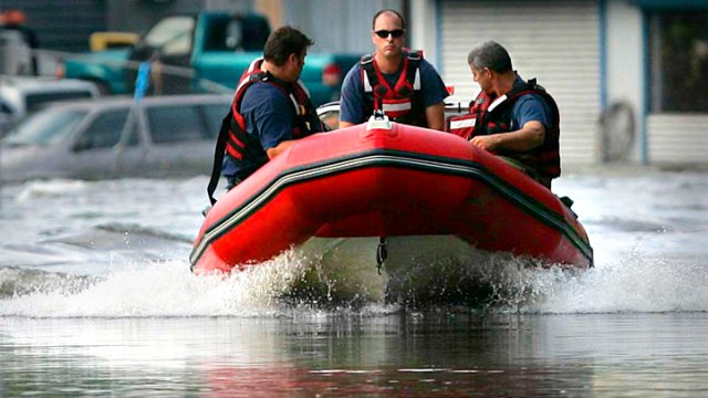 Dramatic Photos: Irene's Aftermath