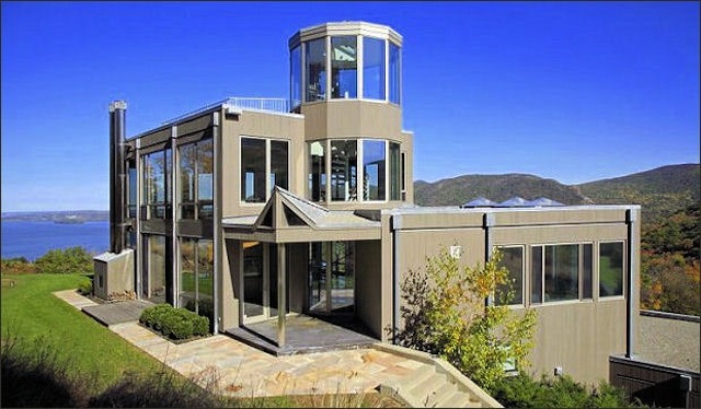 Minimalist Architecture on the Hudson for $3.4M