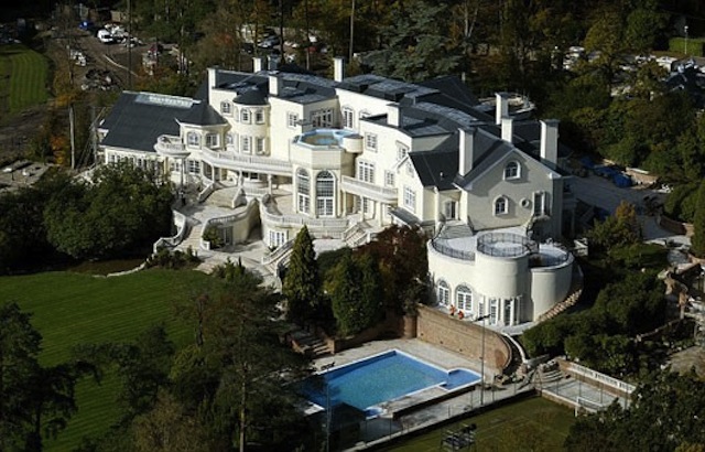 Price of $123M British Mansion Chopped to $65M
