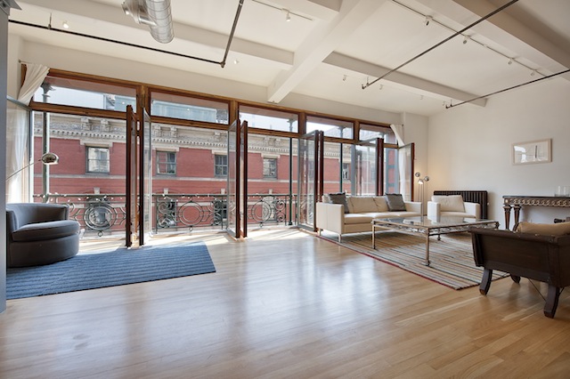Usher Tours Swanky SoHo Co-Op 