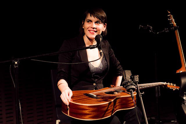 Photos: Kaki King, Pedro da Silva @ MoMA