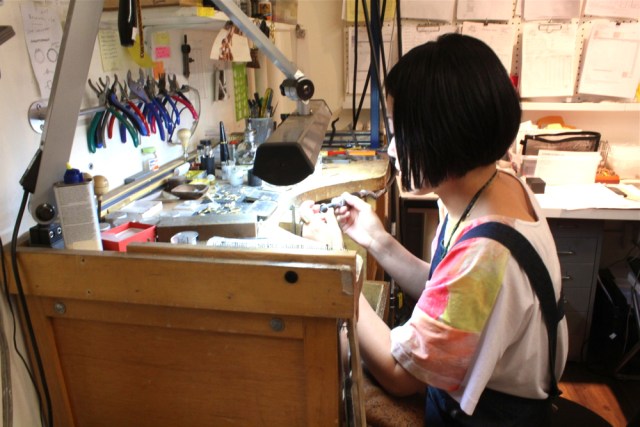 Inside Satomi Kawakita's Diamond-Setting Studio