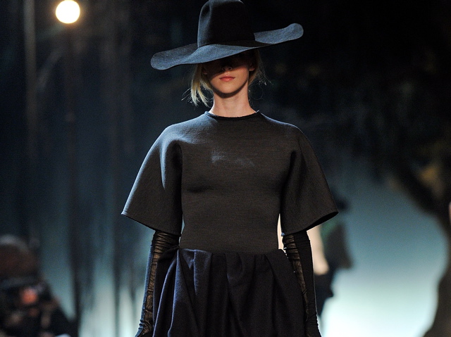 Trend Watch: Fashion-Forward Toppers on the Runway