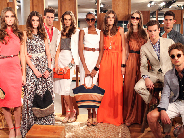 Banana Republic Heads To the Tropics For Spring 2012