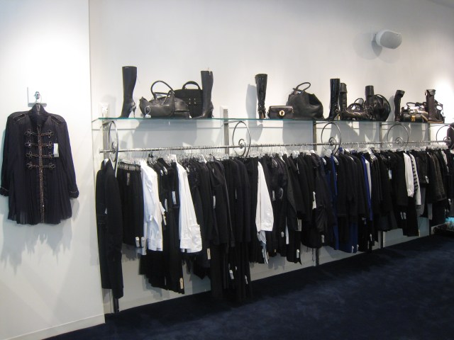 Roundabout Resale Opens in Soho